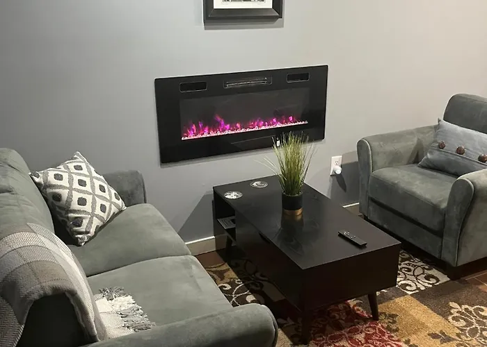 Modern Garden Suite With Ultra-Fast Fiber Near Stowe