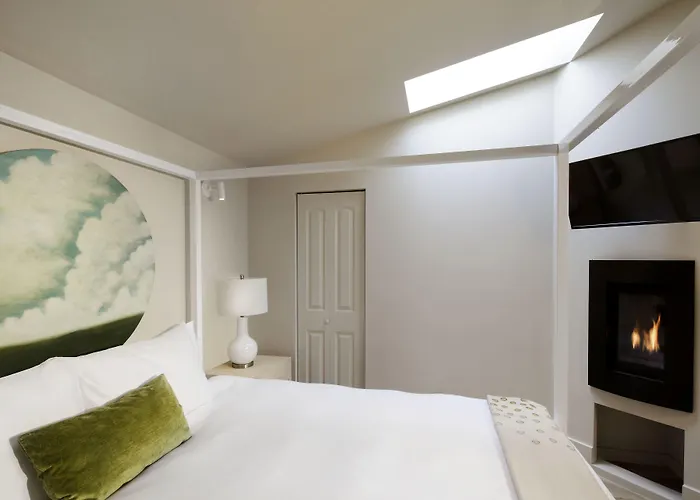 Rockhouse Suites