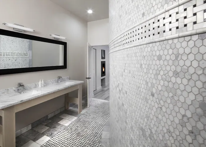 Rockhouse Suites