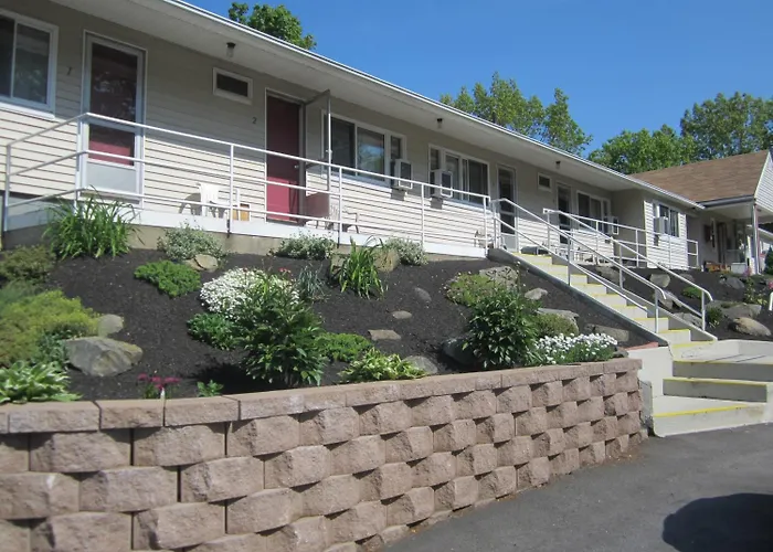 Northeaster Motel