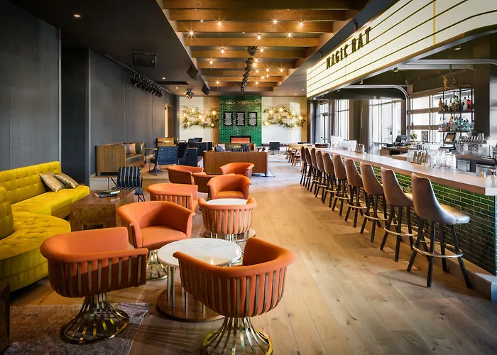 The Elizabeth Hotel, Autograph Collection