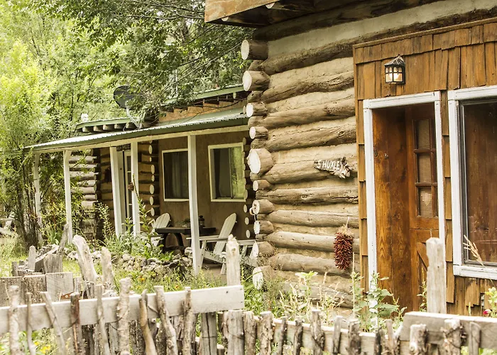 Taos Goji Farm & Eco-Lodge Retreat