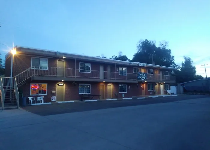 Two Rivers Inn