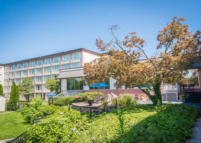 Chester Hotel And Conference Center