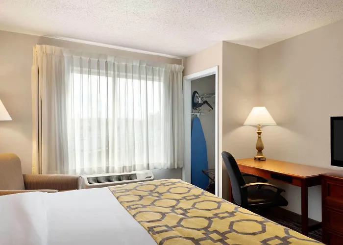 Baymont By Wyndham Springfield I-44