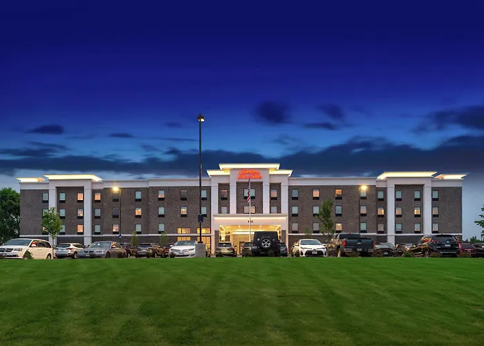 Hampton Inn & Suites Saint Paul Oakdale Woodbury