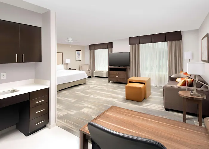 Homewood Suites By Hilton Kansas City Speedway