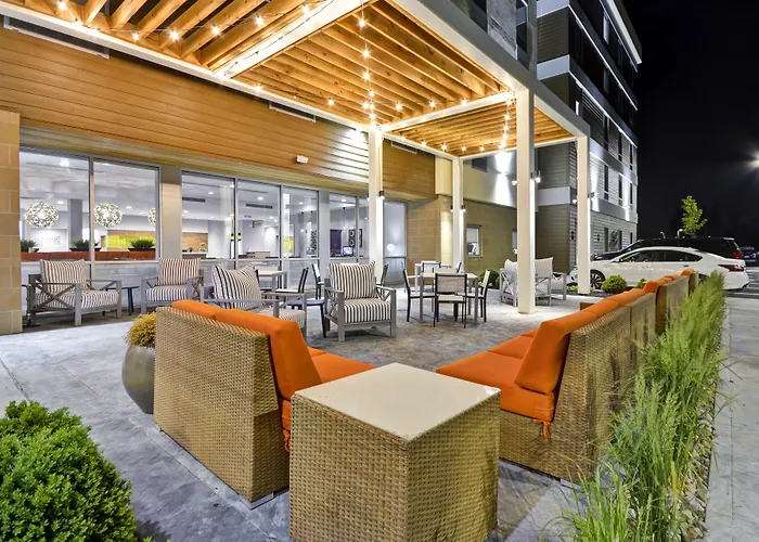 Home2 Suites By Hilton Blue Ash Cincinnati