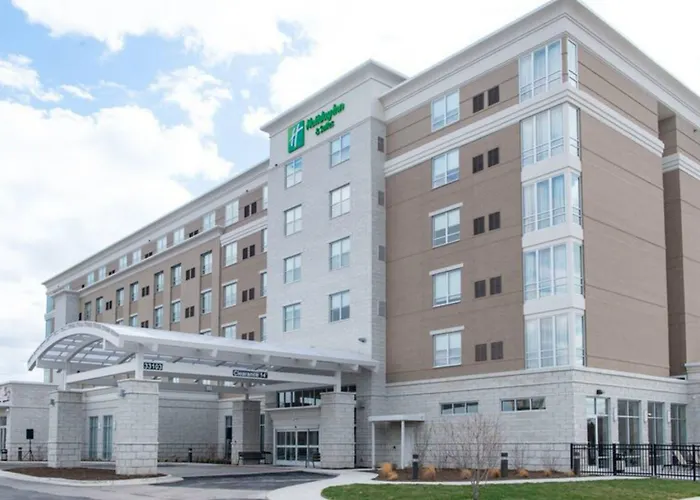 Holiday Inn & Suites Farmington Hills - Detroit Nw By Ihg