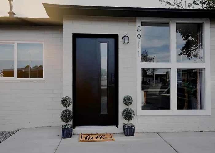 Renovated Beauty! A Unique Stay In Central Location Near Uptown-The White House