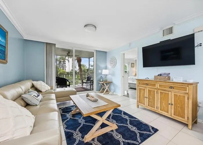 Luxurious Island 3 Bed Retreat I Walk To Beach