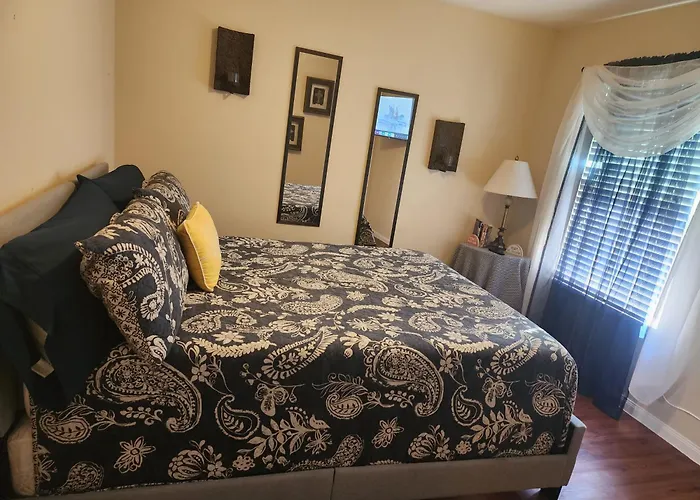 Laribond'S Place Houston Texas