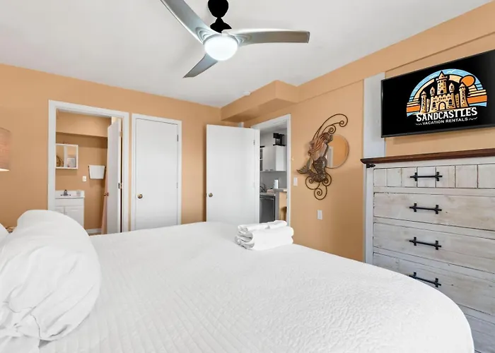 Sunflower 3, Bf Apt, Pet Friendly
