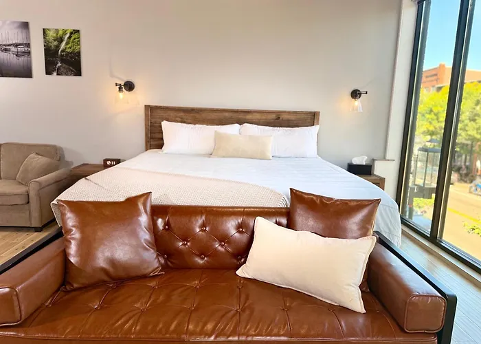 The Benjamin Hotel