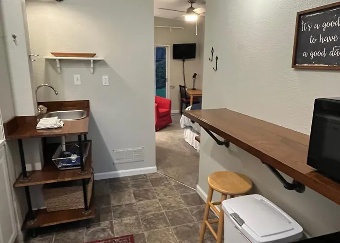 Gfu Neighborhood And Oregon Wine Country Studio