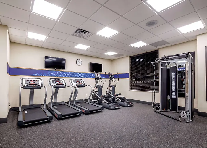 Hampton Inn By Hilton Paramus