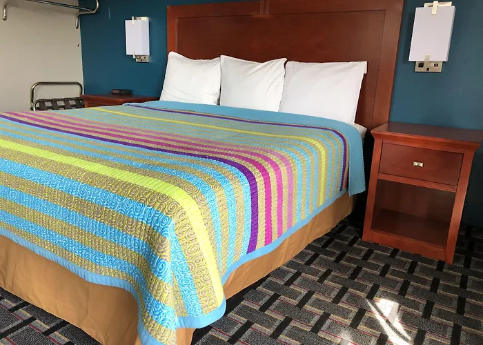 Royal Motel