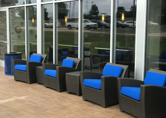 Holiday Inn Express & Suites - Hannibal - Medical Center