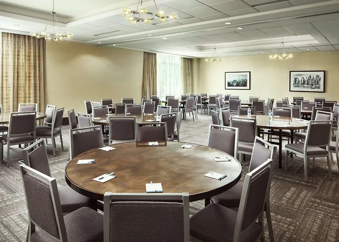 Homewood Suites By Hilton Teaneck Glenpointe