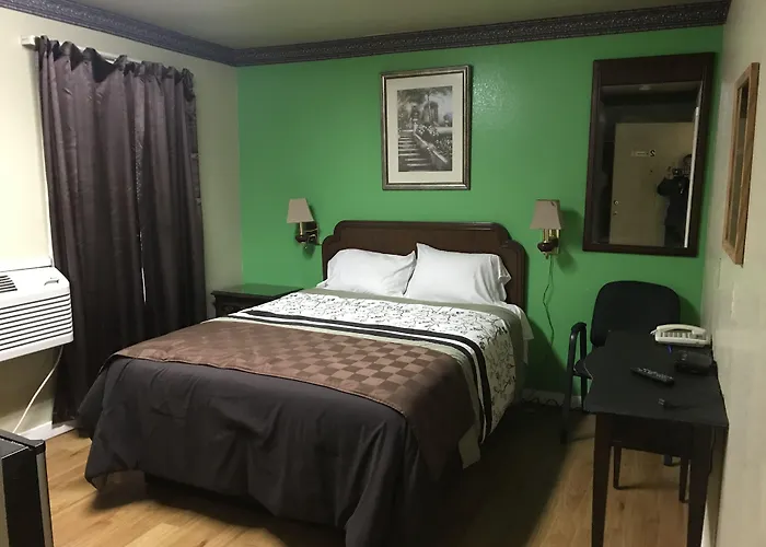 Outpost Motel