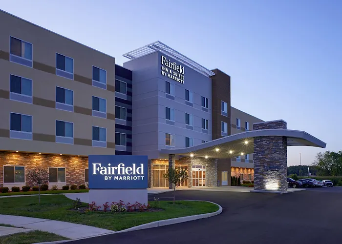 Fairfield Inn & Suites By Marriott Columbus, In