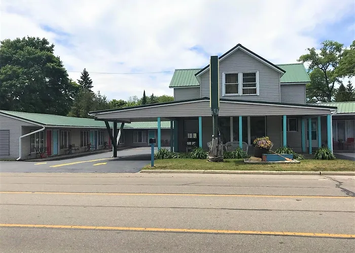 The Monarch Motel