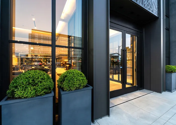 The Row Hotel At Assembly Row, Autograph Collection