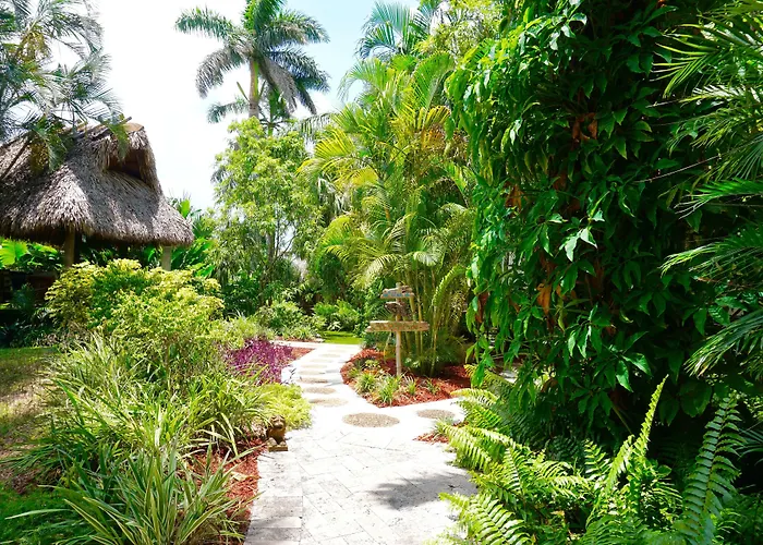 Riverside By The Beach Apartments