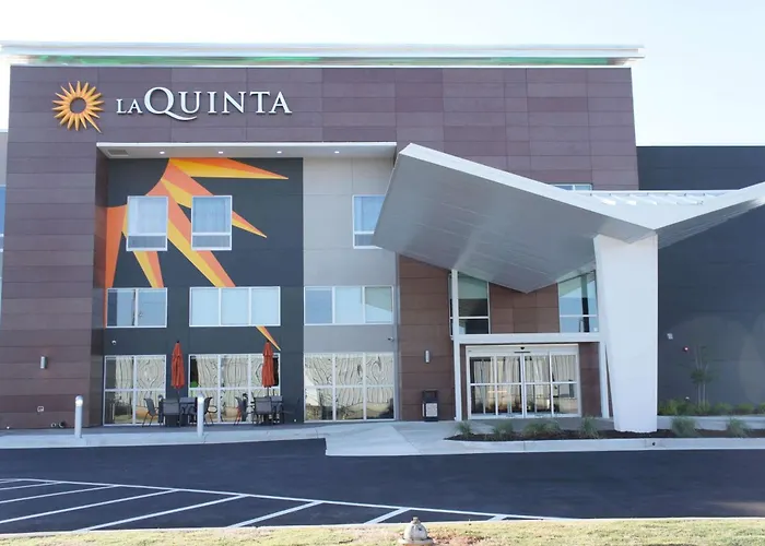 La Quinta By Wyndham Perry
