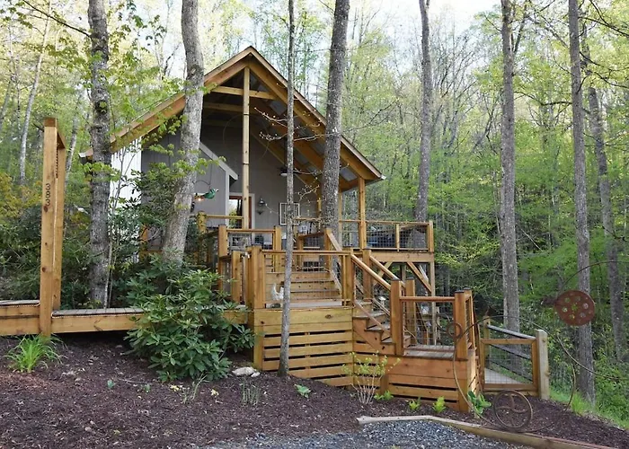 Sweetwater Cottage - Private Cottage Tucked In The Woods - Wj & Boone - River Access