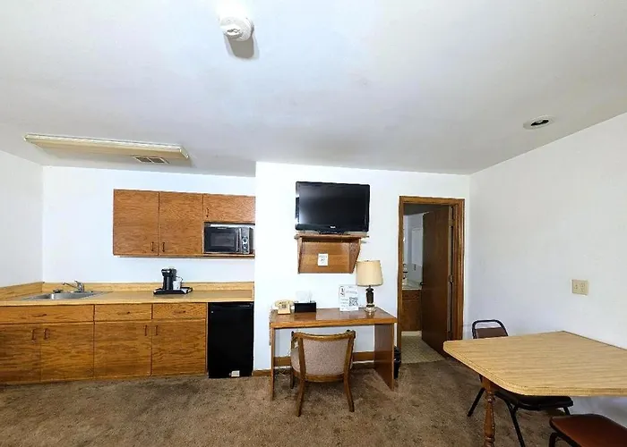 Cool City Motel