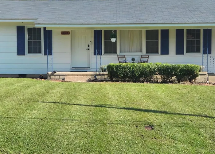 Charming 3-Bedroom Cottage