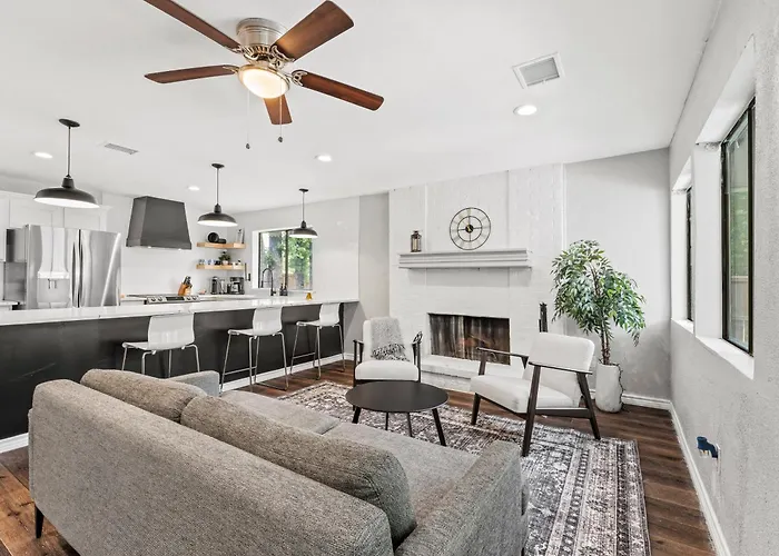 Casa Chilluxe Pool Ping Pong Near Dfw Airport