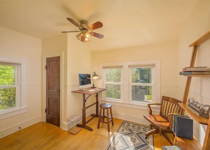 Downtown Lawrence University - Edge Of Campus Perfect For Families