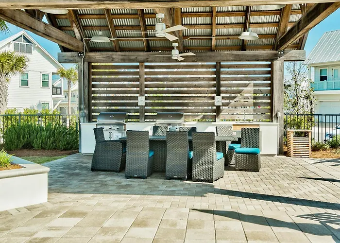 Pet Friendly - Prominence On 30A By Panhandle Getaways
