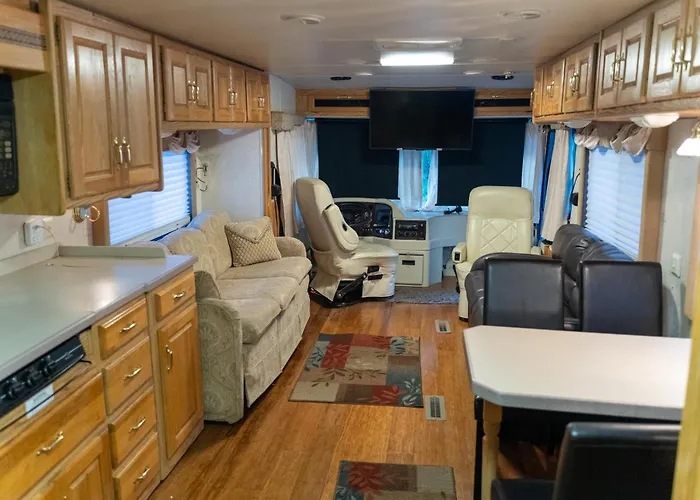 Art Rv Motorhome