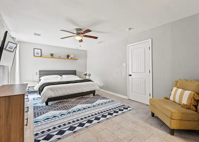 Casa Chilluxe Pool Ping Pong Near Dfw Airport