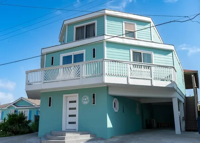 Channelfront Remodeled Pool Boatslips