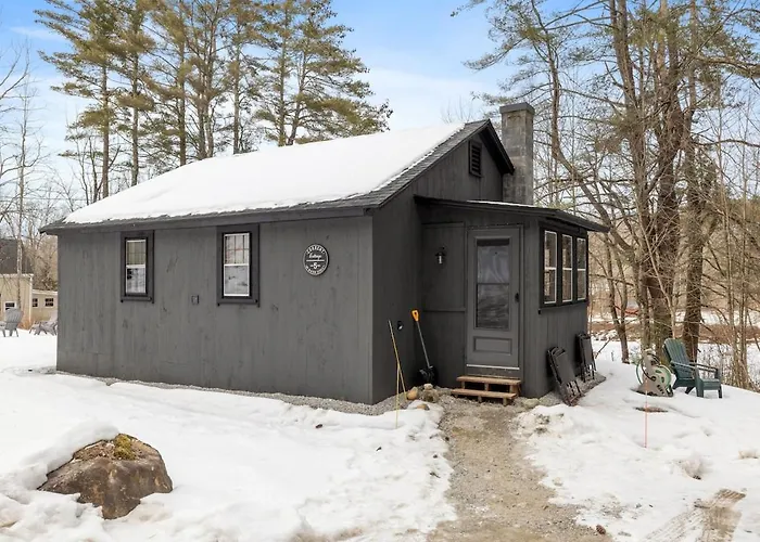 Current Cottage Waterside 1 Bed 1 Ba Private Pond