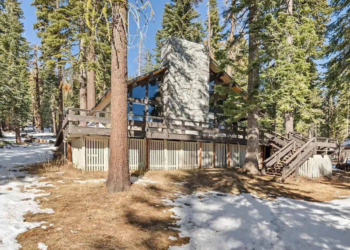 Awesome Home Above The Lake - Dogs Welcome Vh315
