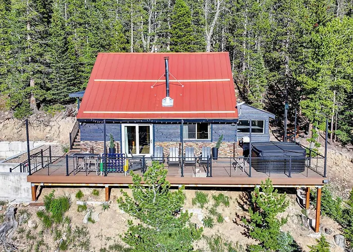 Skyline Lodge