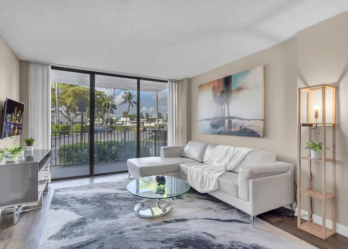 Centrally Located 2 Bed In The Heart Of Nmb