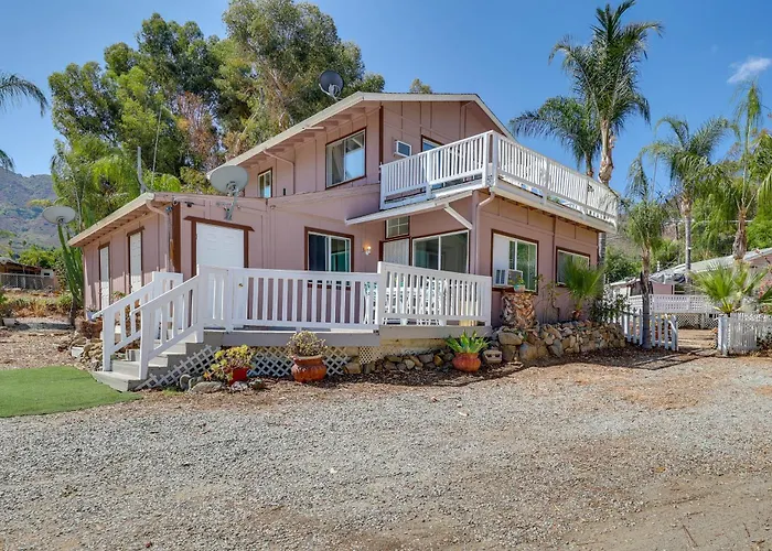 4 Mi To Shore: Lake Elsinore Studio W/ Mtn Views
