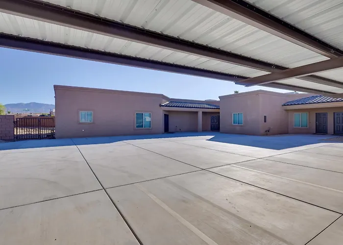 Desert Escape Near Lake Havasu & London Bridge!