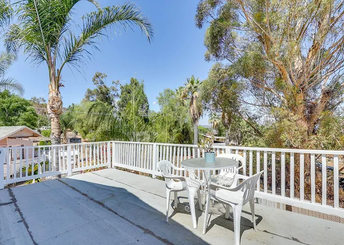 4 Mi To Shore: Lake Elsinore Studio W/ Mtn Views
