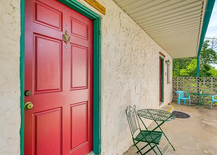 8 Mi To Lake Whitney State Park: Quaint Studio!