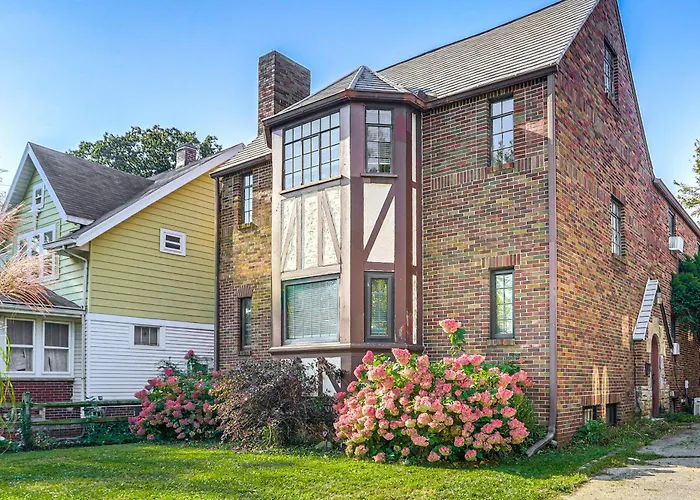 Striking Tudor Revival In Five Points District!