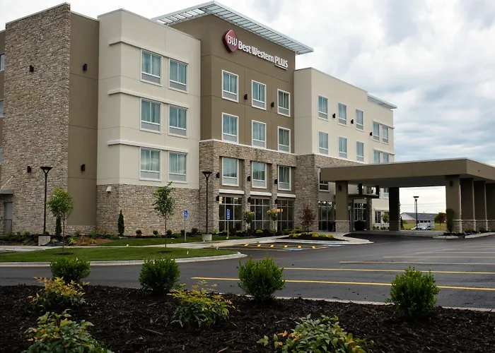 Best Western Plus Bolivar Hotel&Suites