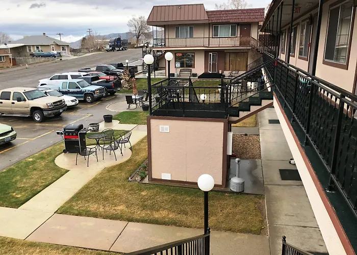 Bristlecone Motel