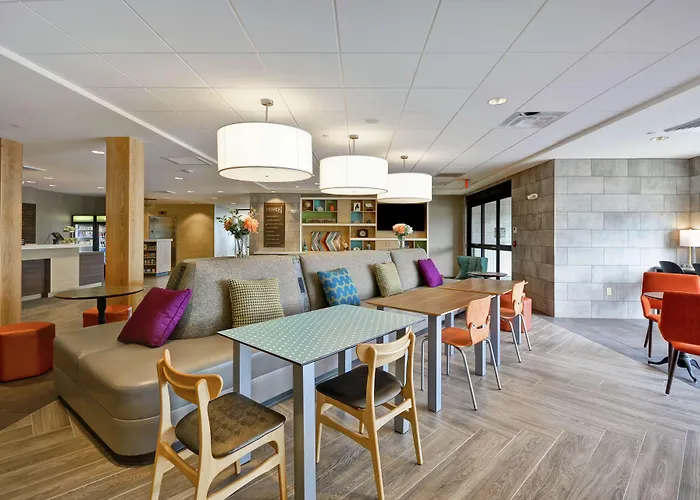 Home2 Suites By Hilton Portland Airport